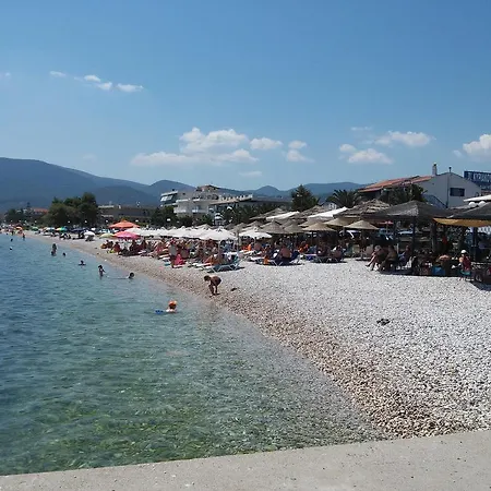 Сasa de vacaciones Arhontia Loutra Oraias Elenis